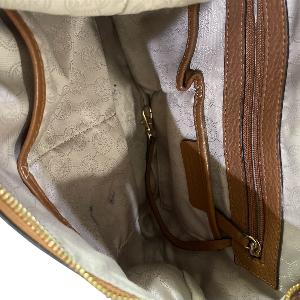 Michael Kors Tan Hobo Bag Smooth Leather - Picture 3 of 3